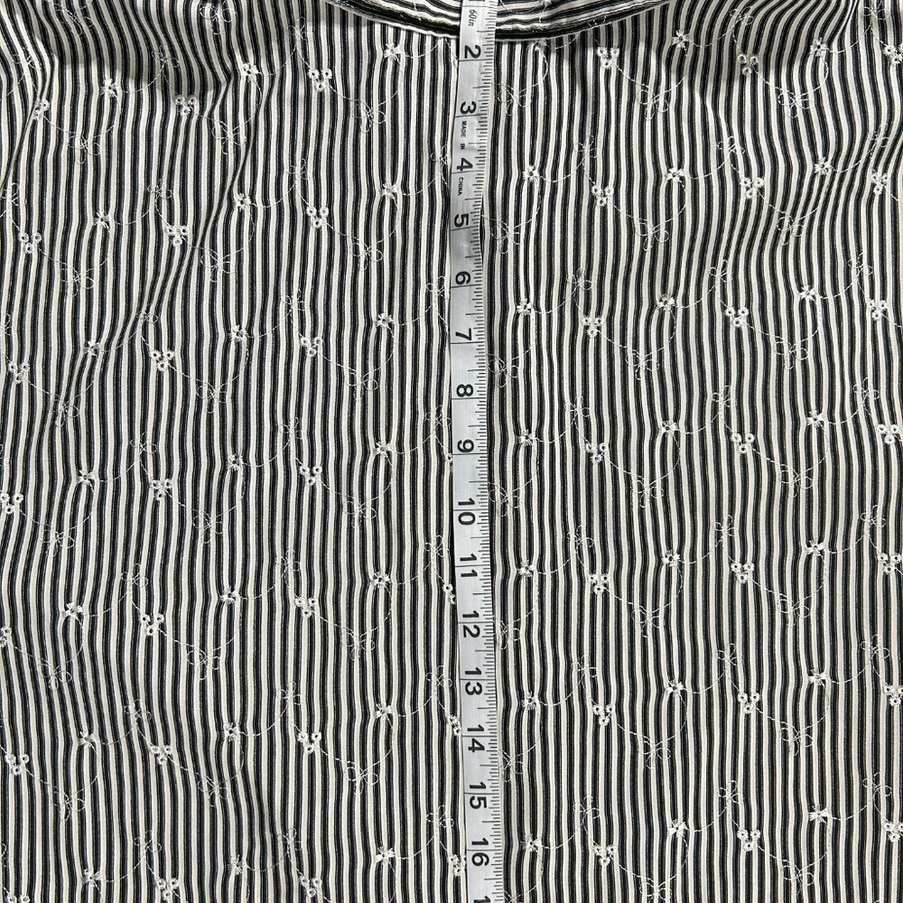 Maggie Barnes Embroidered Collared shirt - Picture 15 of 16